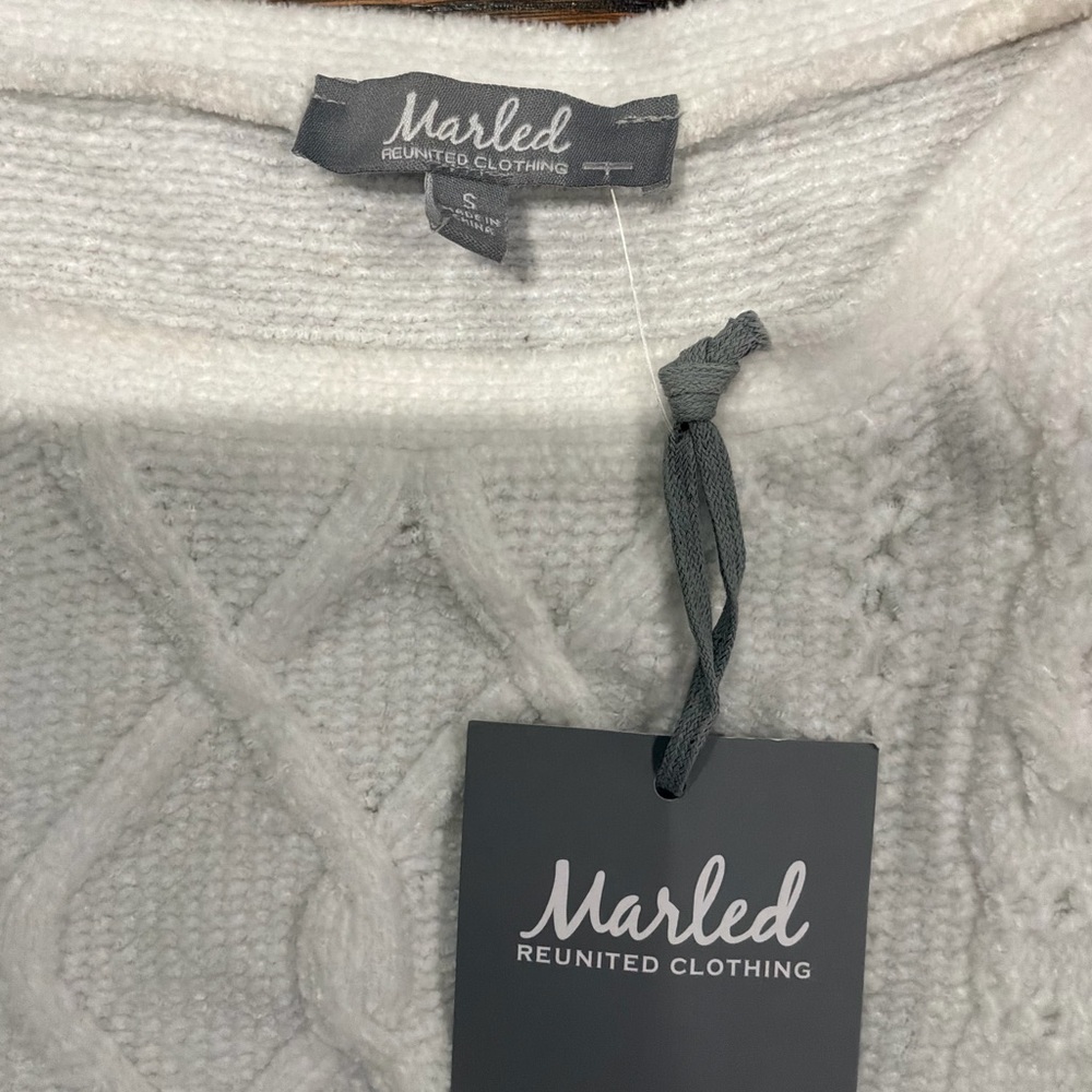 Marled Women's Soft Knit Sweater in Cream
